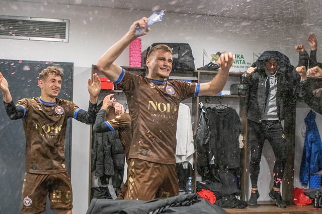 德的贡献不 德的贡献不