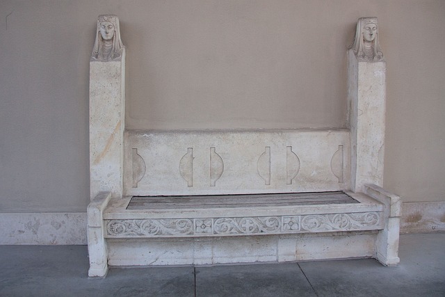 关键时刻未 关键时刻未